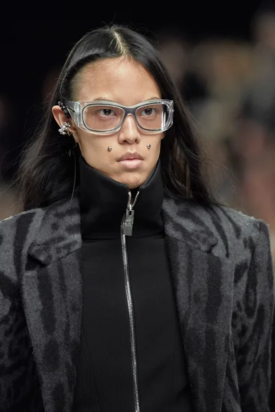 Look 144